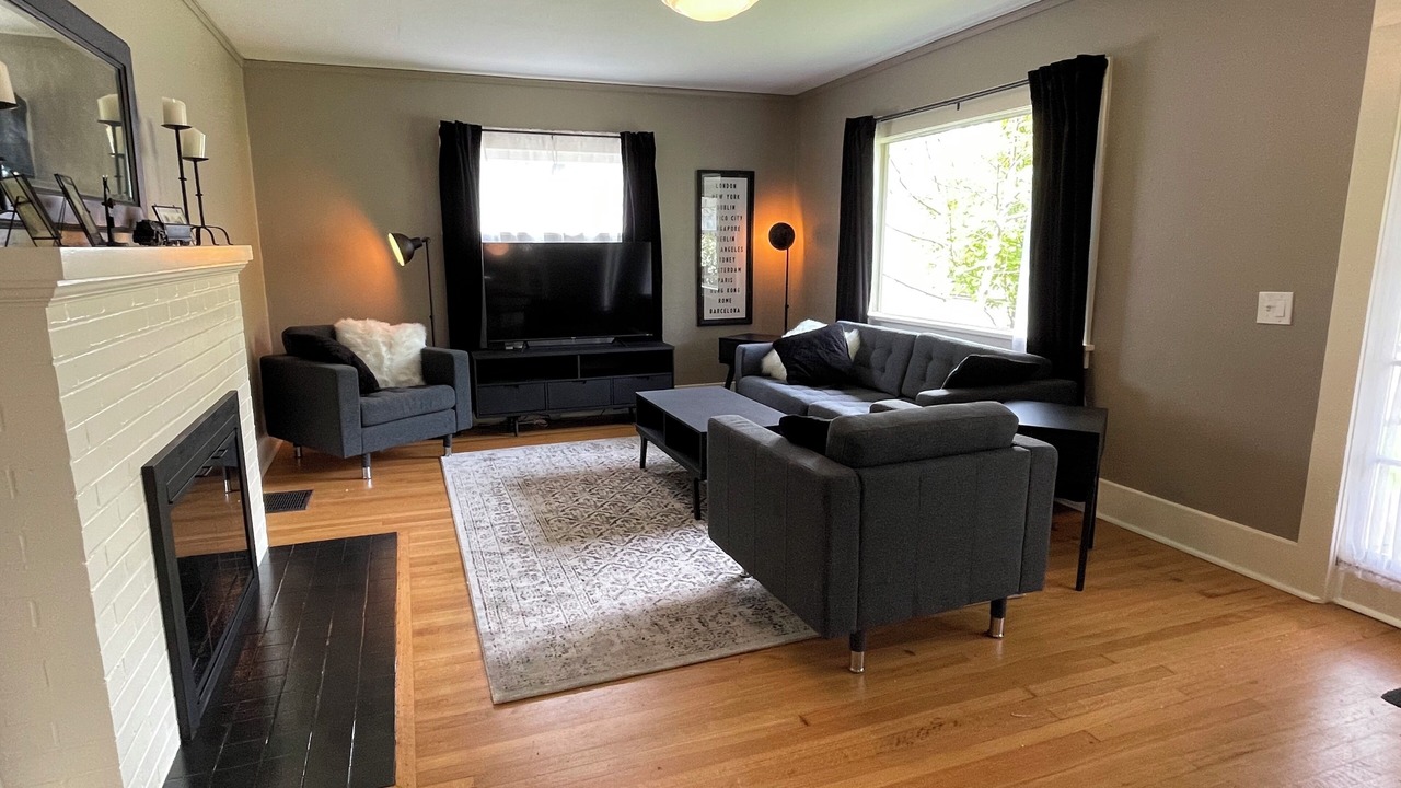 Photo of Livingroom in Corvallis