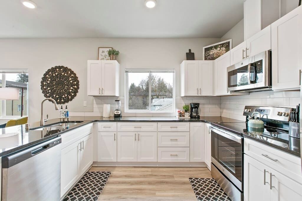 Photo of Kitchen in South Perry District