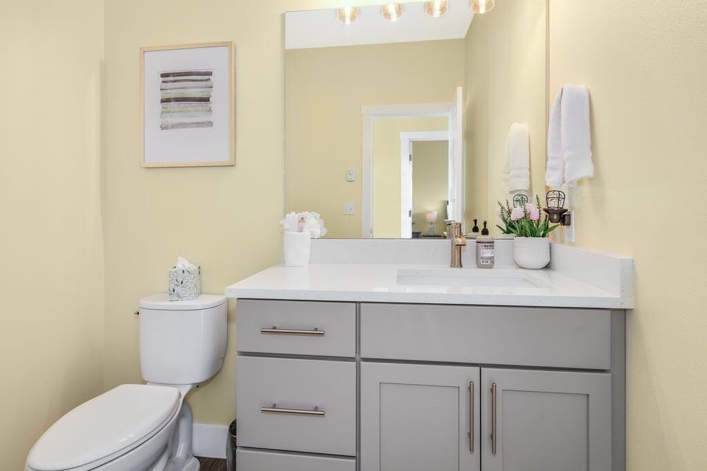 Photo of Bathroom in Ocean Shores