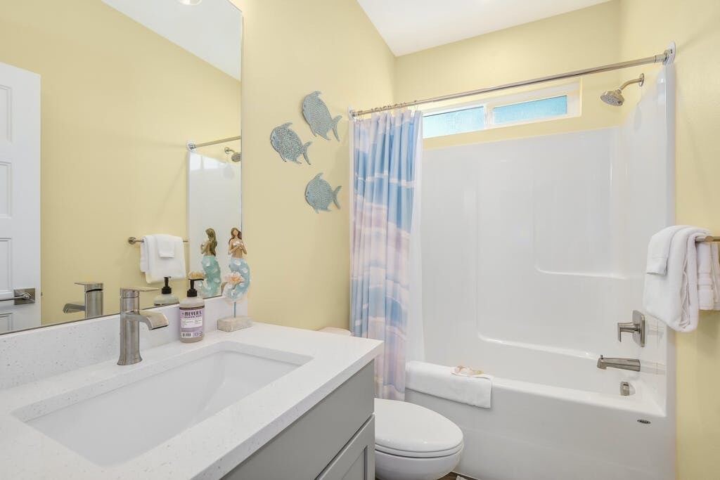 Photo of Bathroom in Ocean Shores