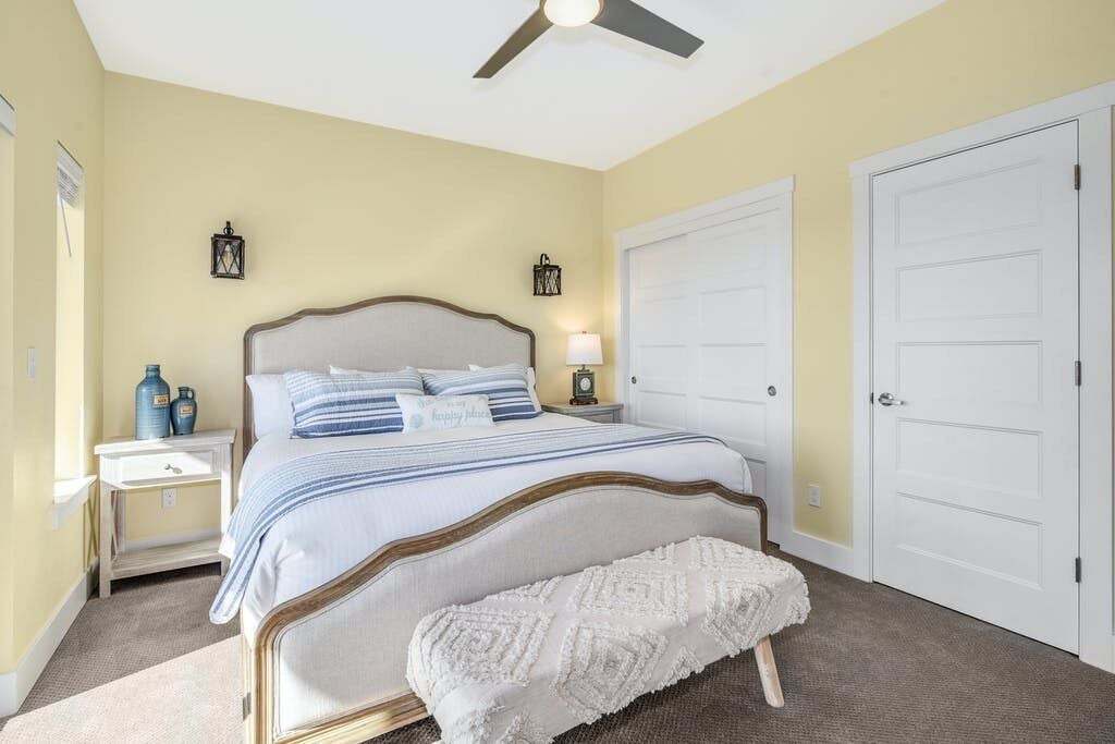 Photo of Bedroom in Ocean Shores