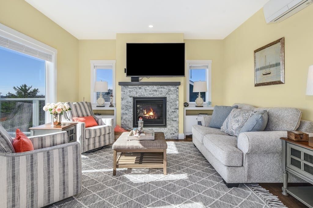 Photo of Livingroom in Ocean Shores
