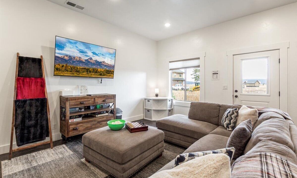 Photo of Livingroom in Island Park