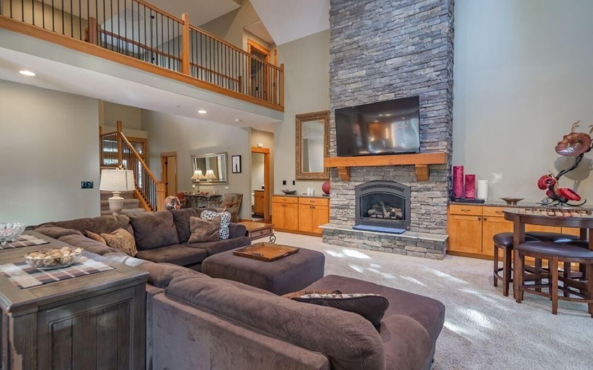 Photo of Livingroom in Cle Elum