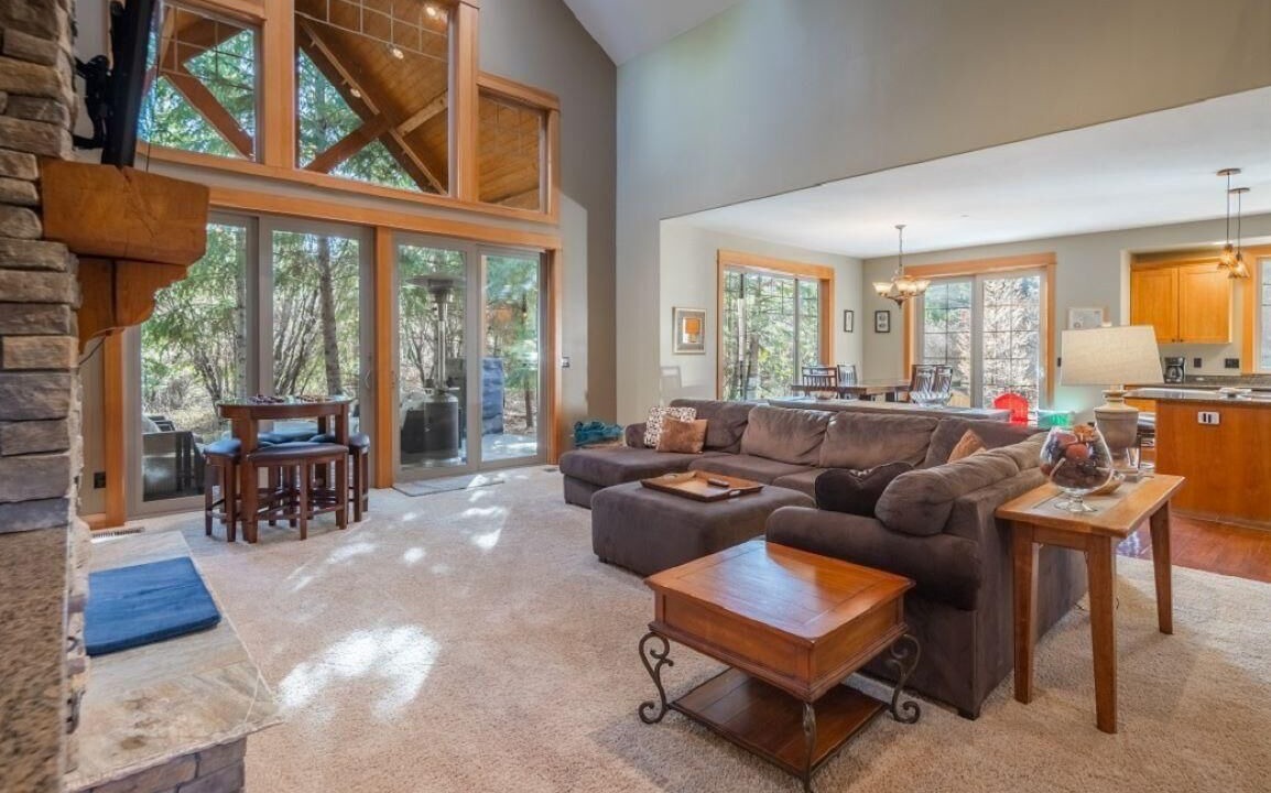 Photo of Livingroom in Cle Elum