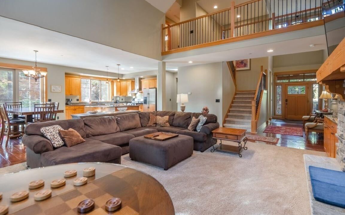 Photo of Livingroom in Cle Elum