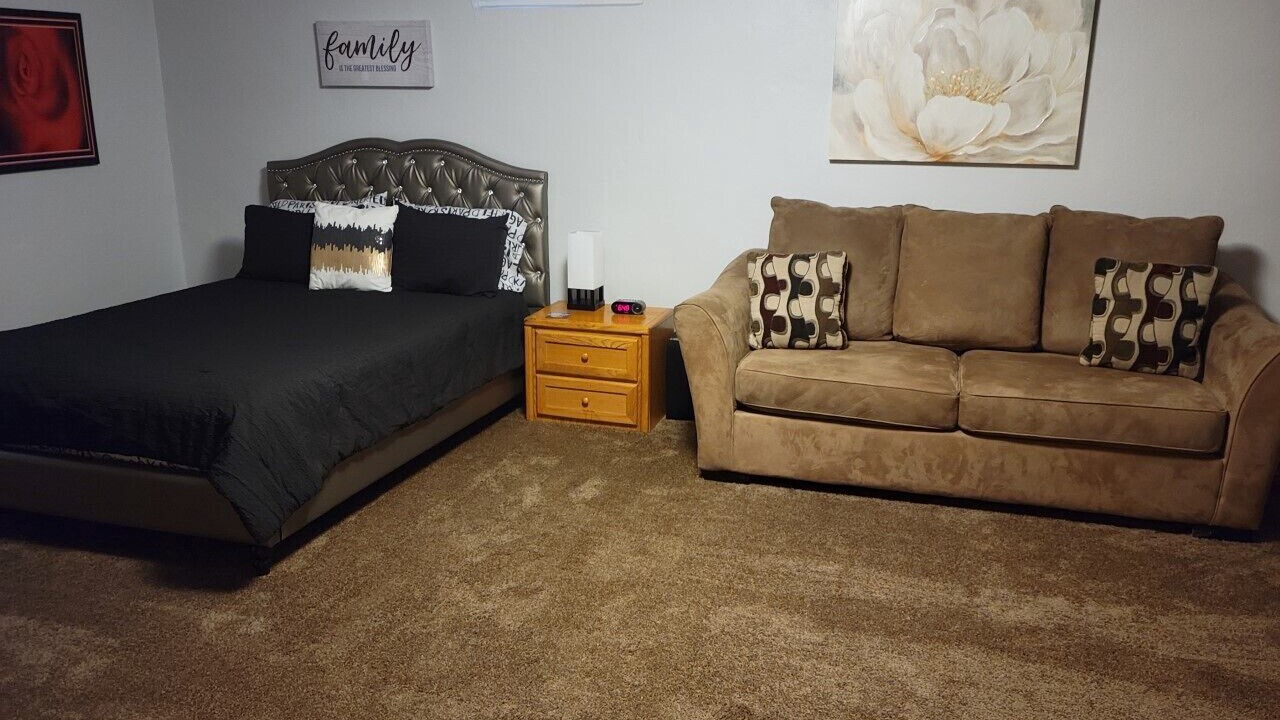 Photo of Bedroom in Russell