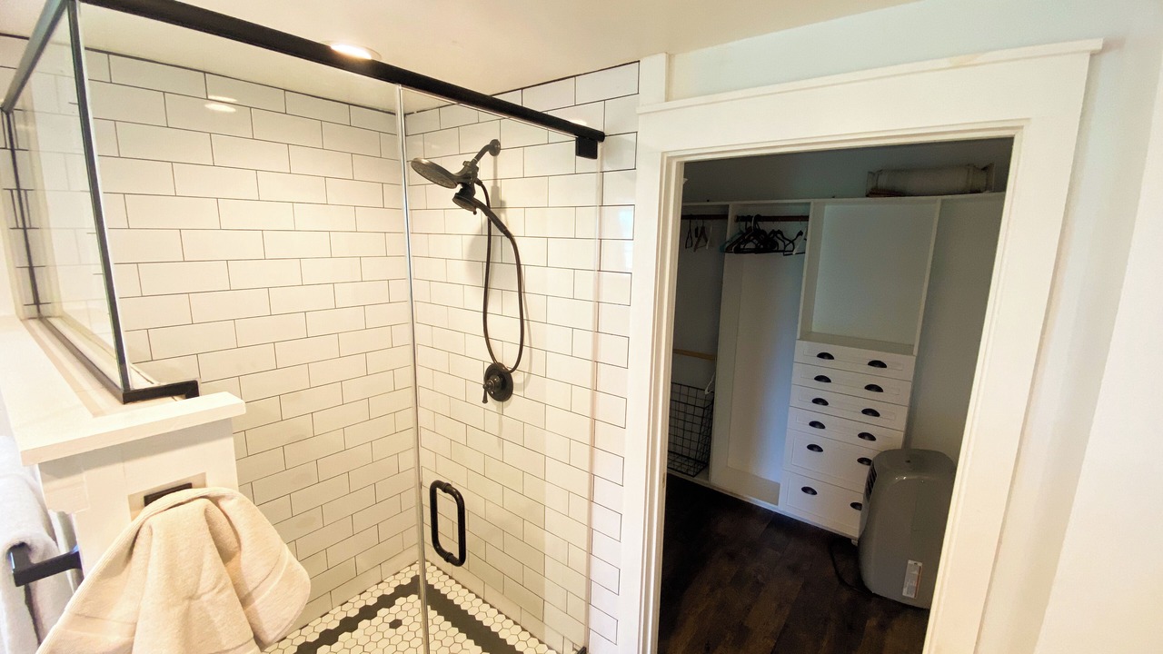 Photo of Bathroom in Bonney Lake