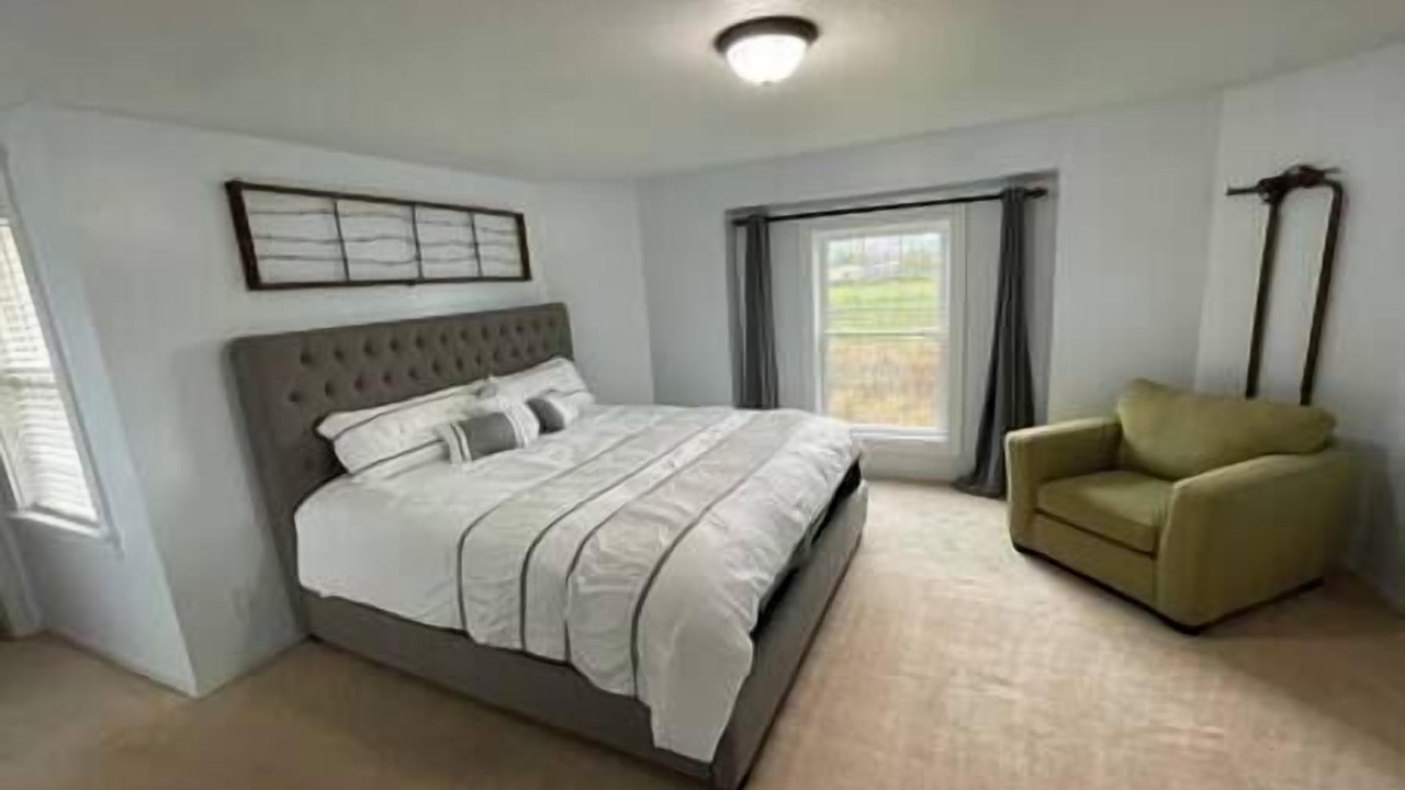 Photo of Bedroom in Bonney Lake