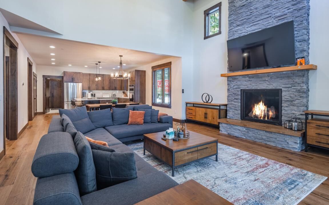 Photo of Livingroom in Cle Elum