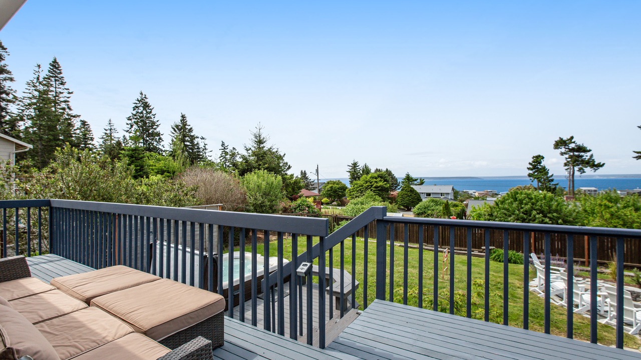 Photo of Patio Balcony in Coupeville