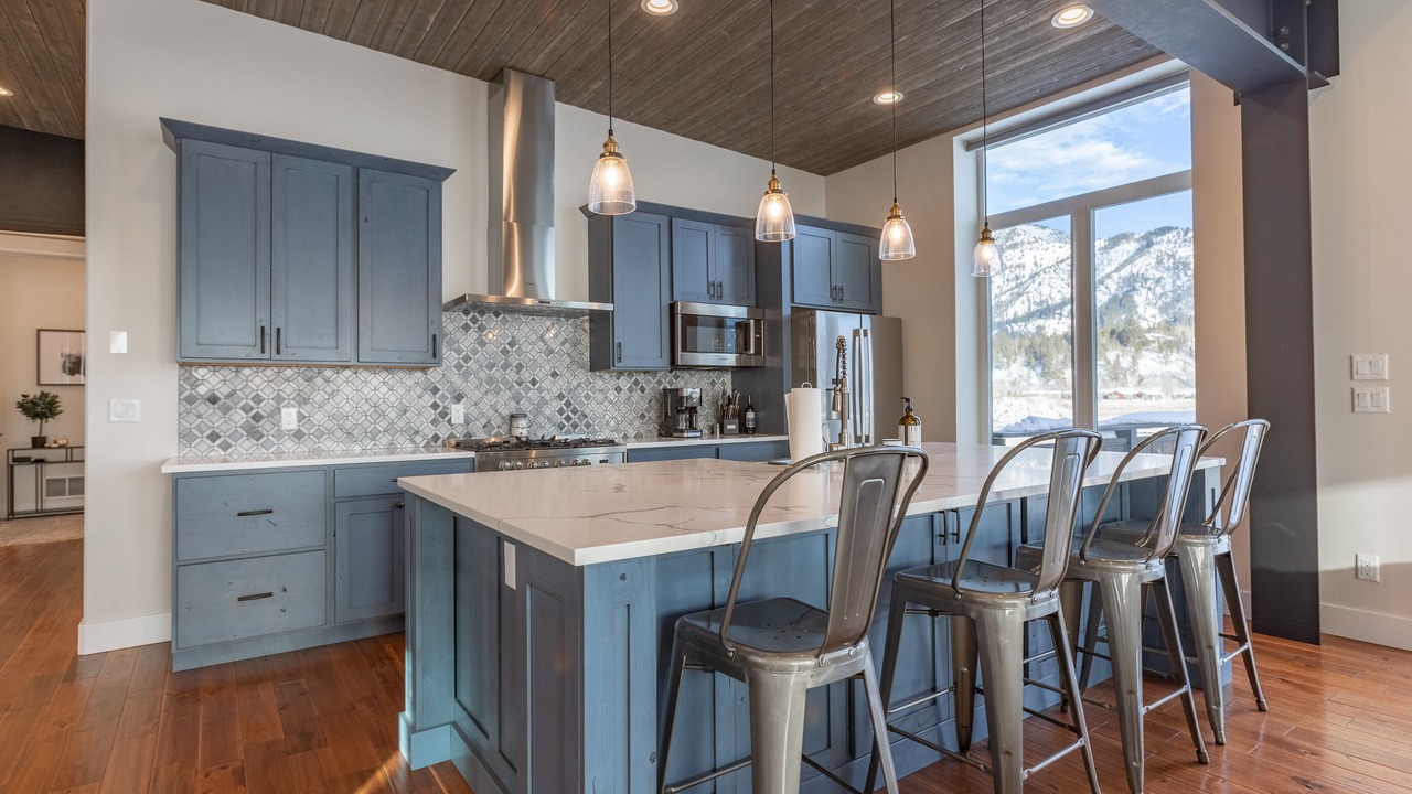 Photo of Kitchen in Alpine Northwest