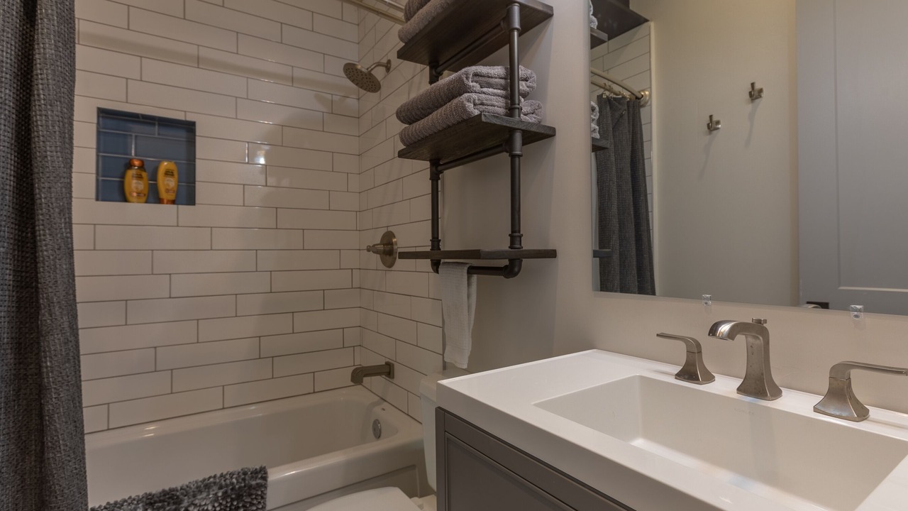 Photo of Bathroom in Alpine Northwest