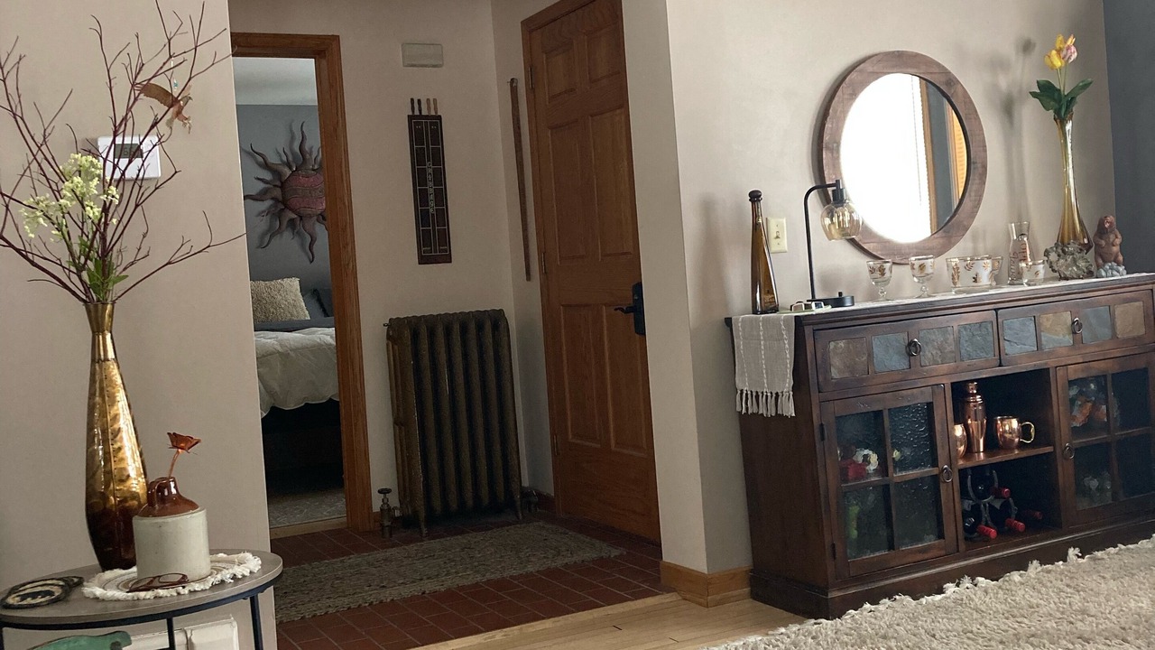 Photo of Bedroom in Calumet