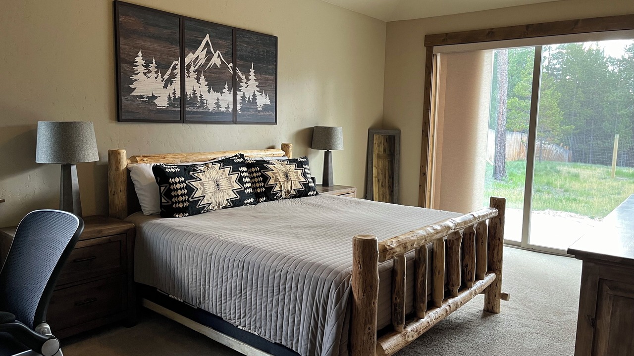 Photo of Bedroom in Three Rivers