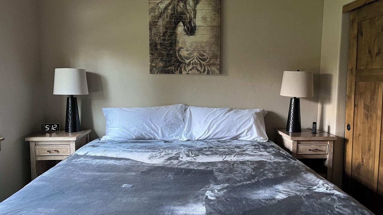 Photo of Bedroom in Three Rivers