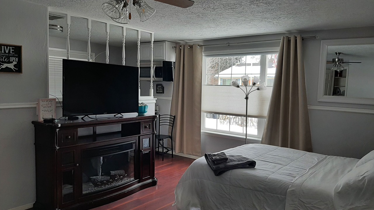Photo of Bedroom in West Bench