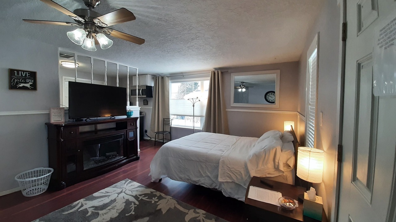 Photo of Bedroom in West Bench