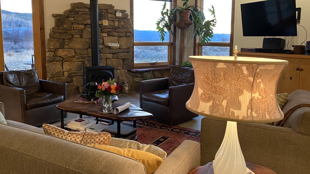 Photo of Livingroom in Victor