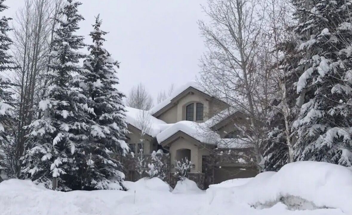 Photo of Outdoor in Elkhorn Village