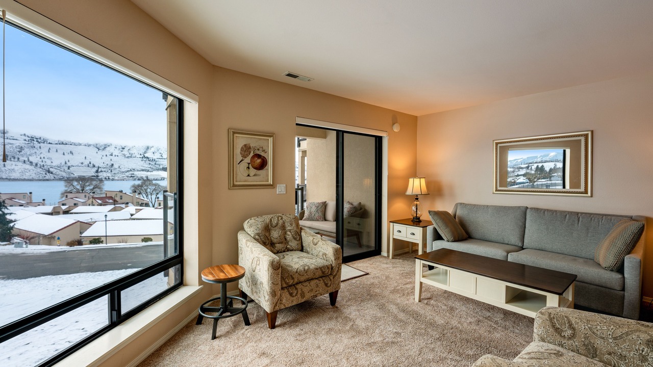 Photo of Livingroom in Chelan