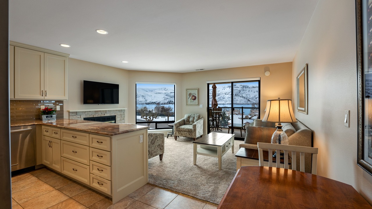 Photo of Livingroom in Chelan
