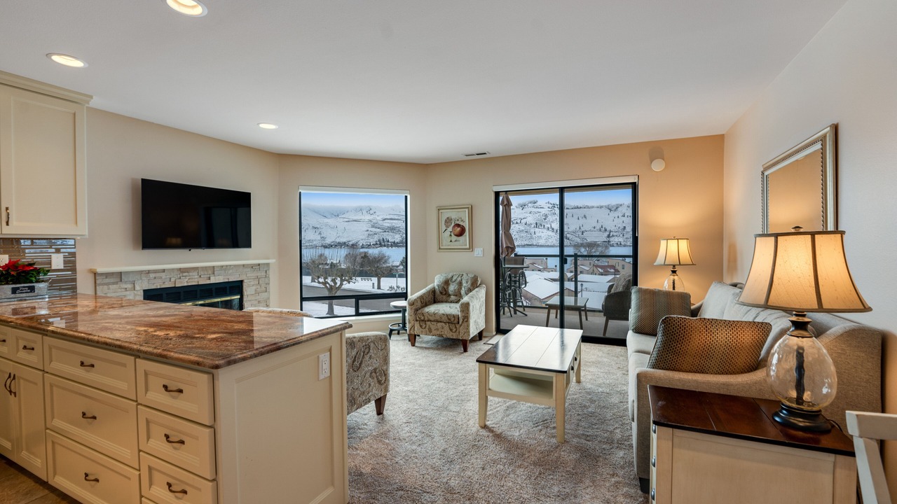 Photo of Livingroom in Chelan