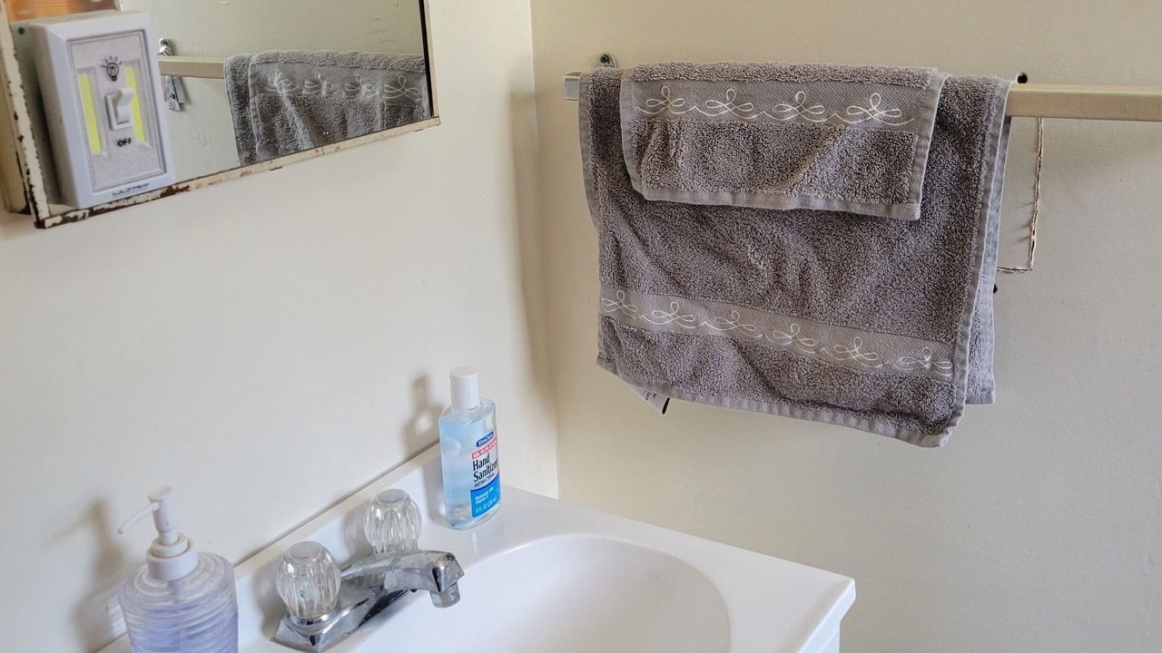 Photo of Bathroom in Ione
