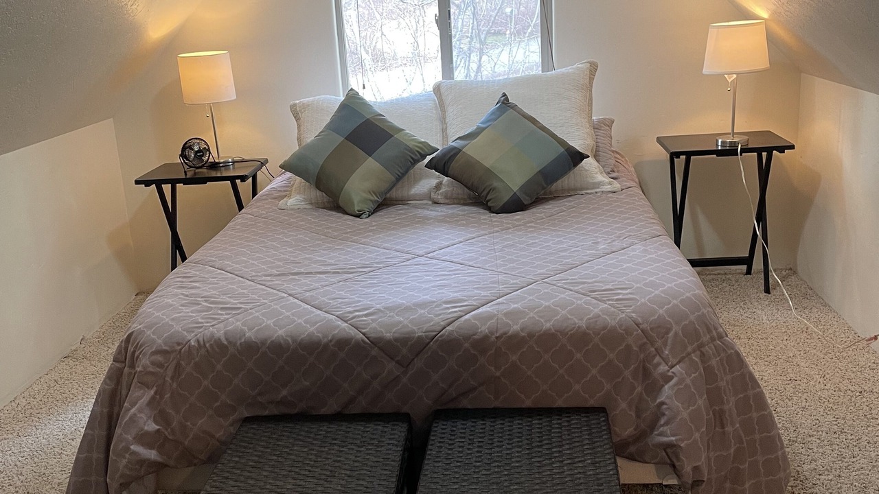Photo of Bedroom in Spirit Lake