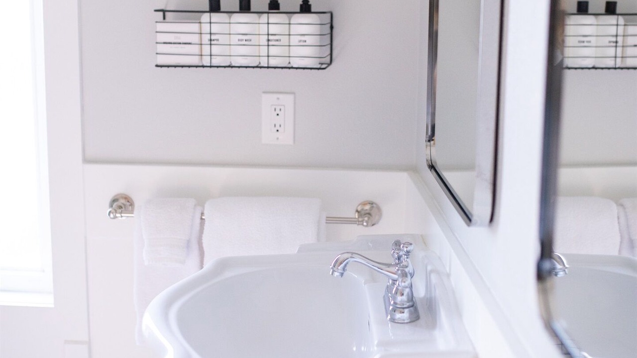 Photo of Bathroom in Lummi Island