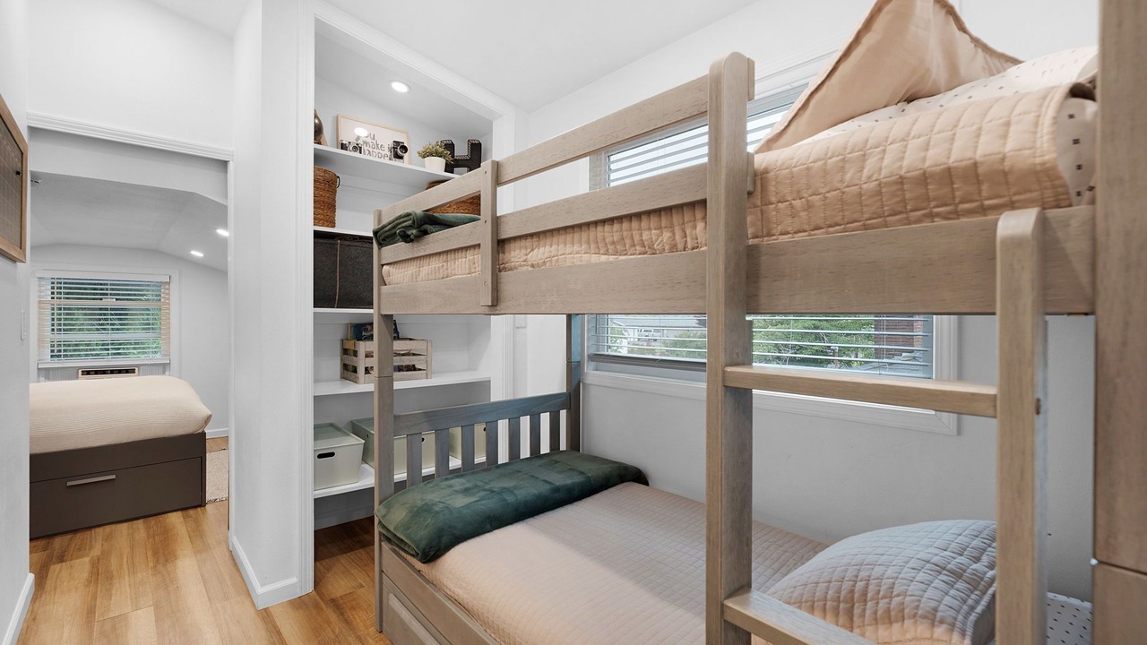 Photo of Bedroom in Oregon City