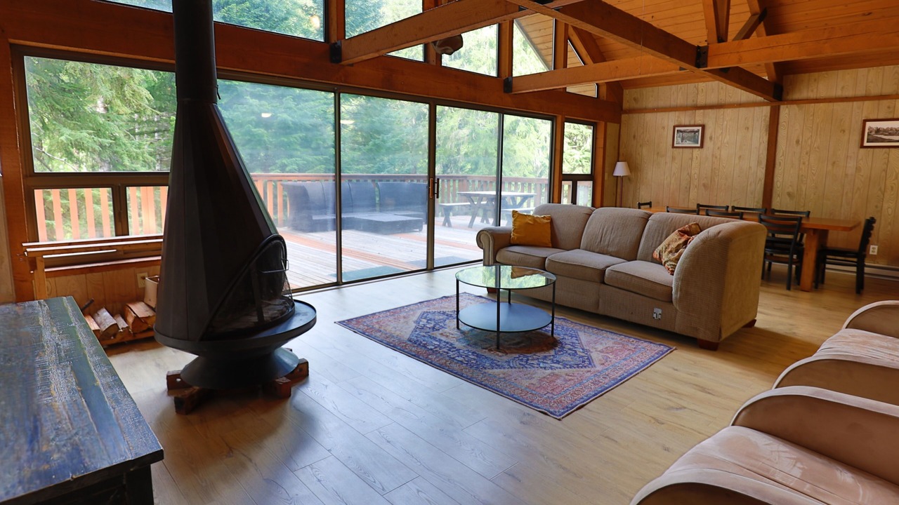 Photo of Livingroom in Ashford