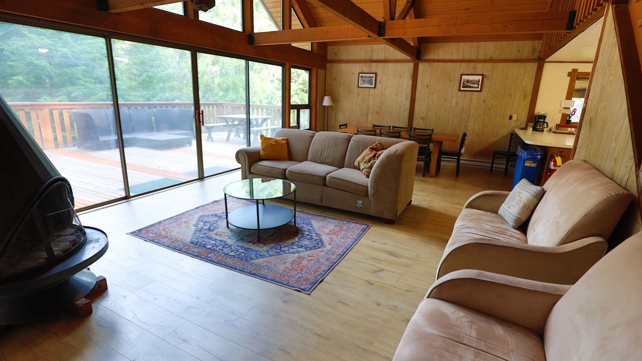 Photo of Livingroom in Ashford