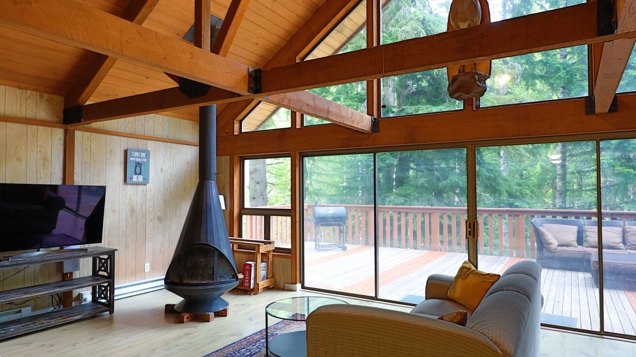 Photo of Livingroom in Ashford