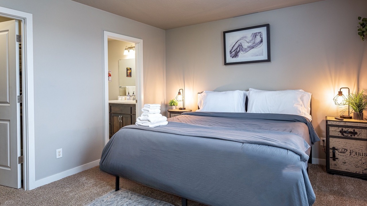 Photo of Bedroom in Corvallis