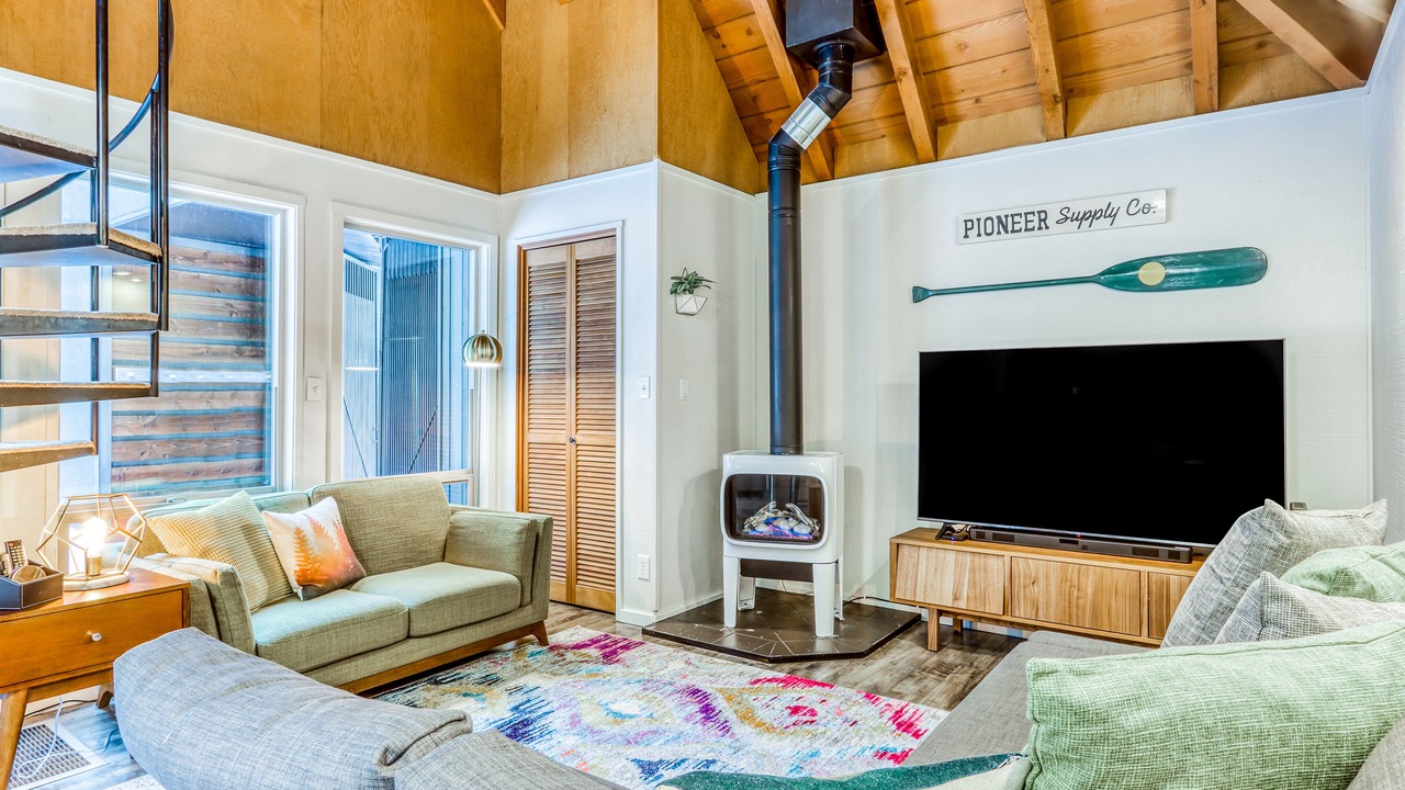 Photo of Livingroom in Sunriver