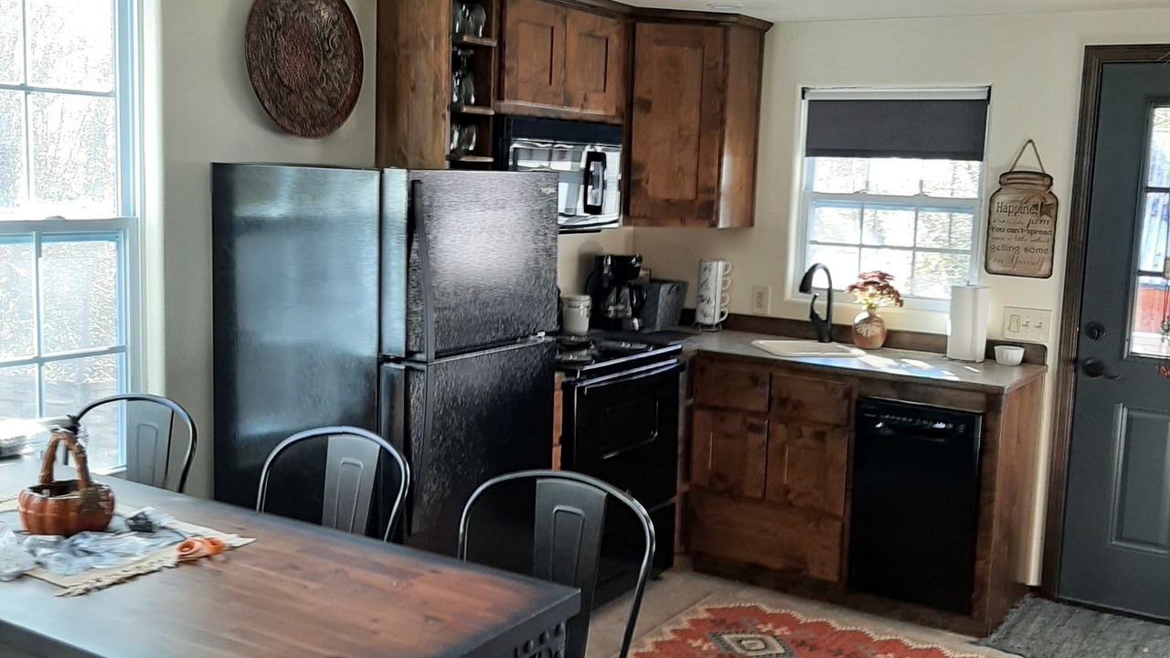 Photo of Kitchen in White Bird