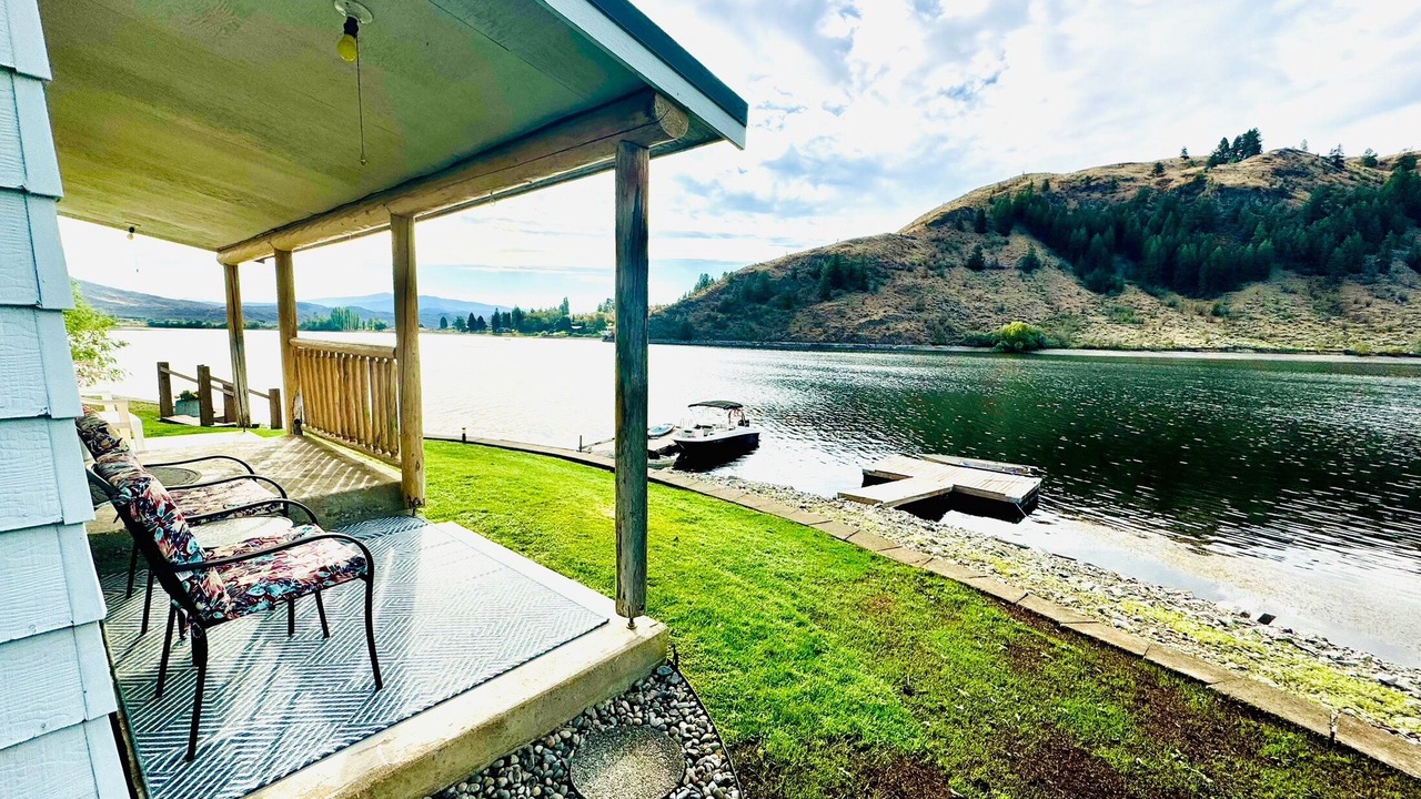 Photo of Patio Balcony in Tonasket