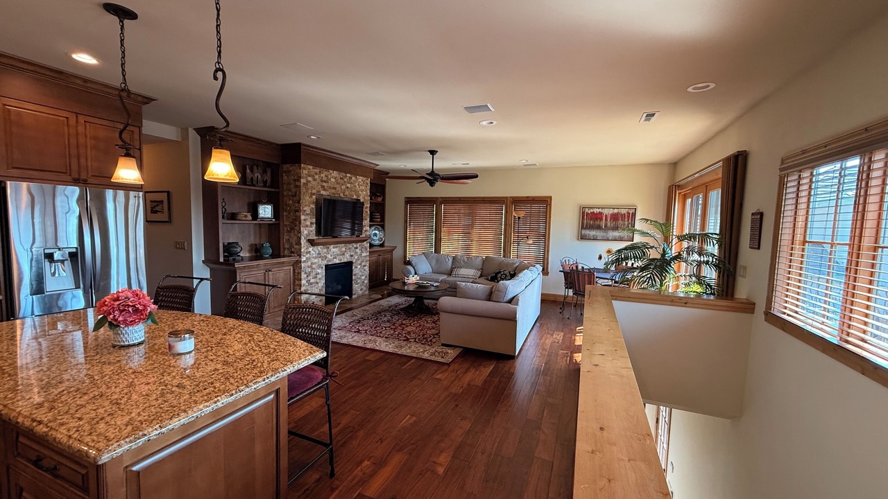 Photo of Livingroom in Bonney Lake