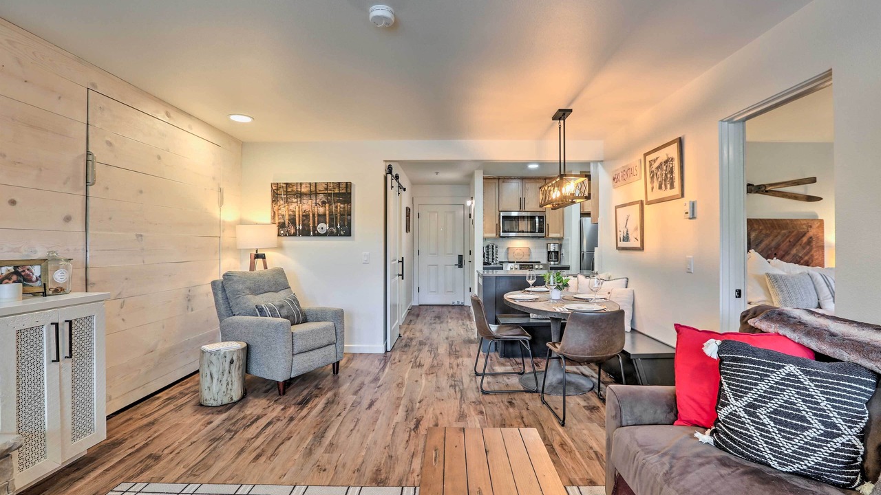Photo of Bedroom in Bend