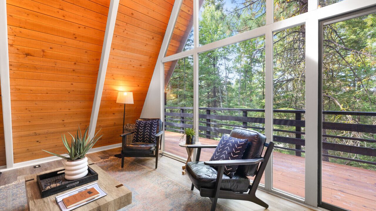 Photo of Bedroom in Black Butte Ranch