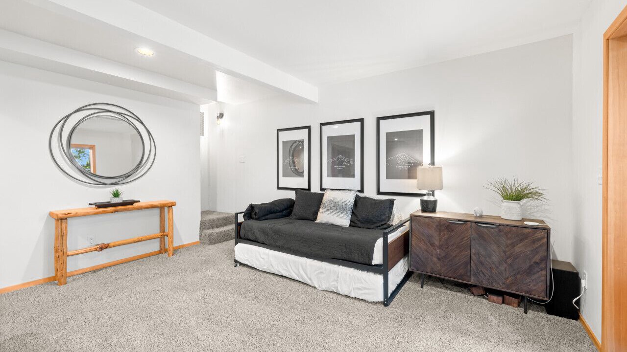 Photo of Bedroom in Black Butte Ranch