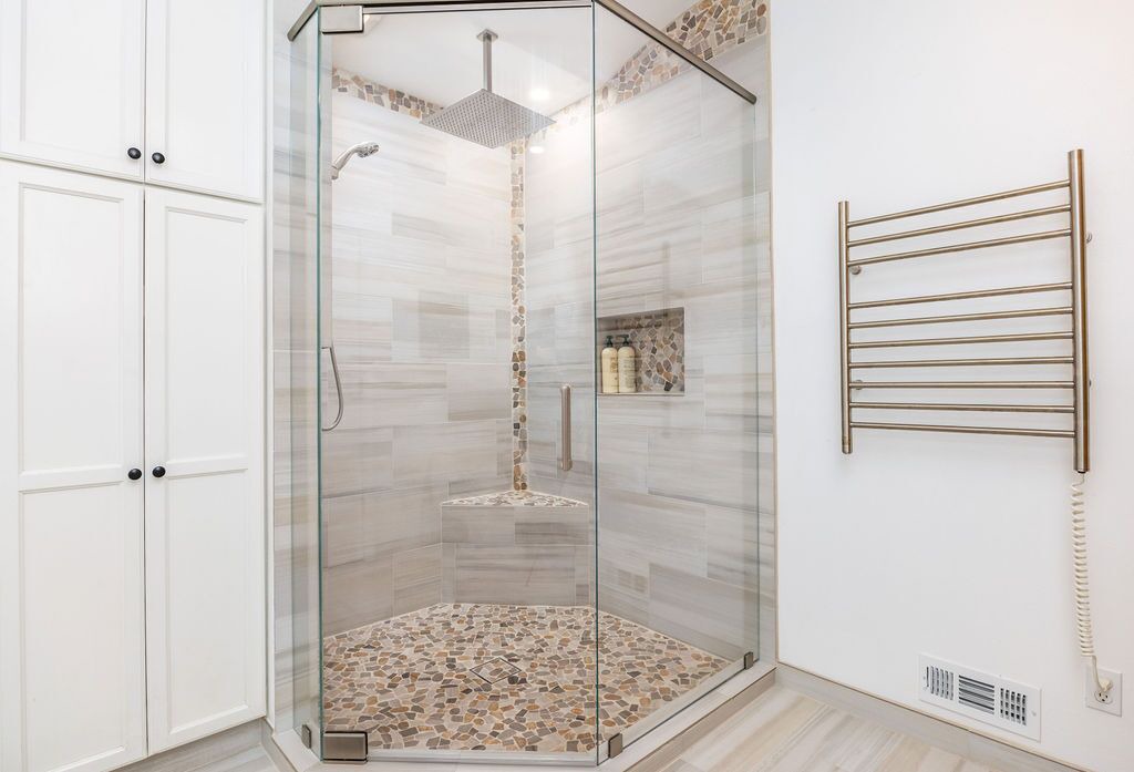 Photo of Bathroom in Bonney Lake