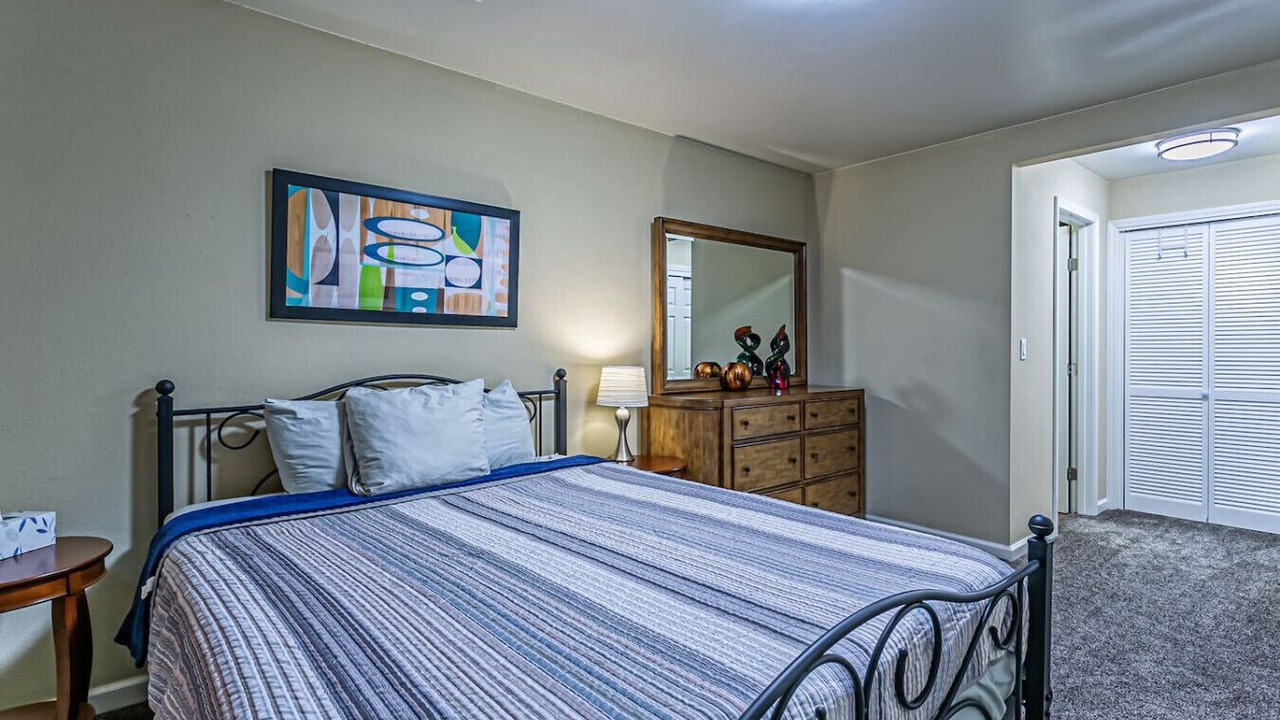 Photo of Bedroom in North End