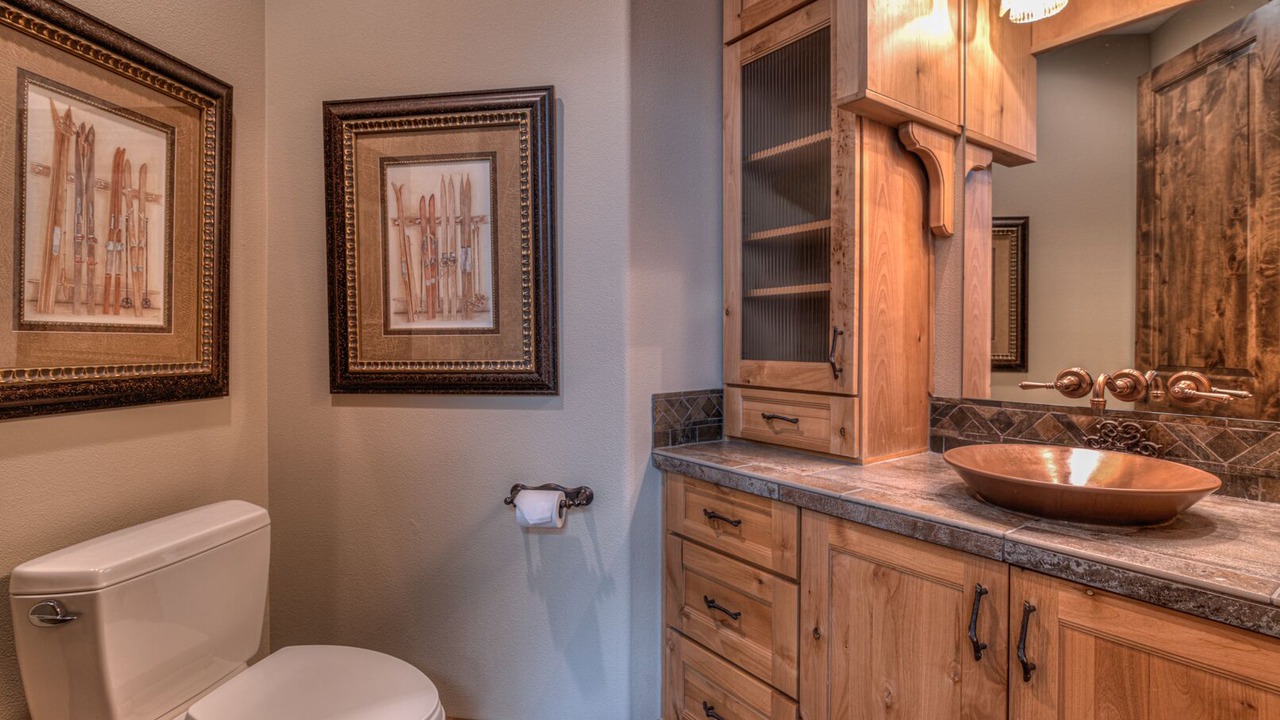 Photo of Bathroom in Sunriver