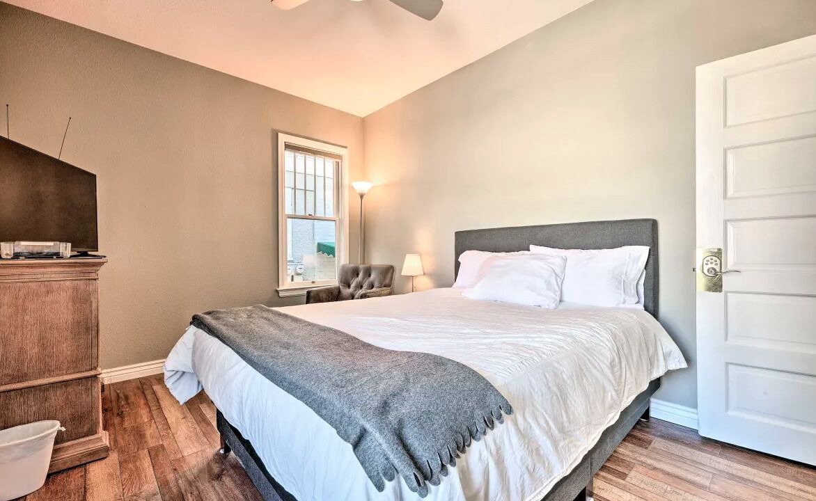 Photo of Bedroom in North End