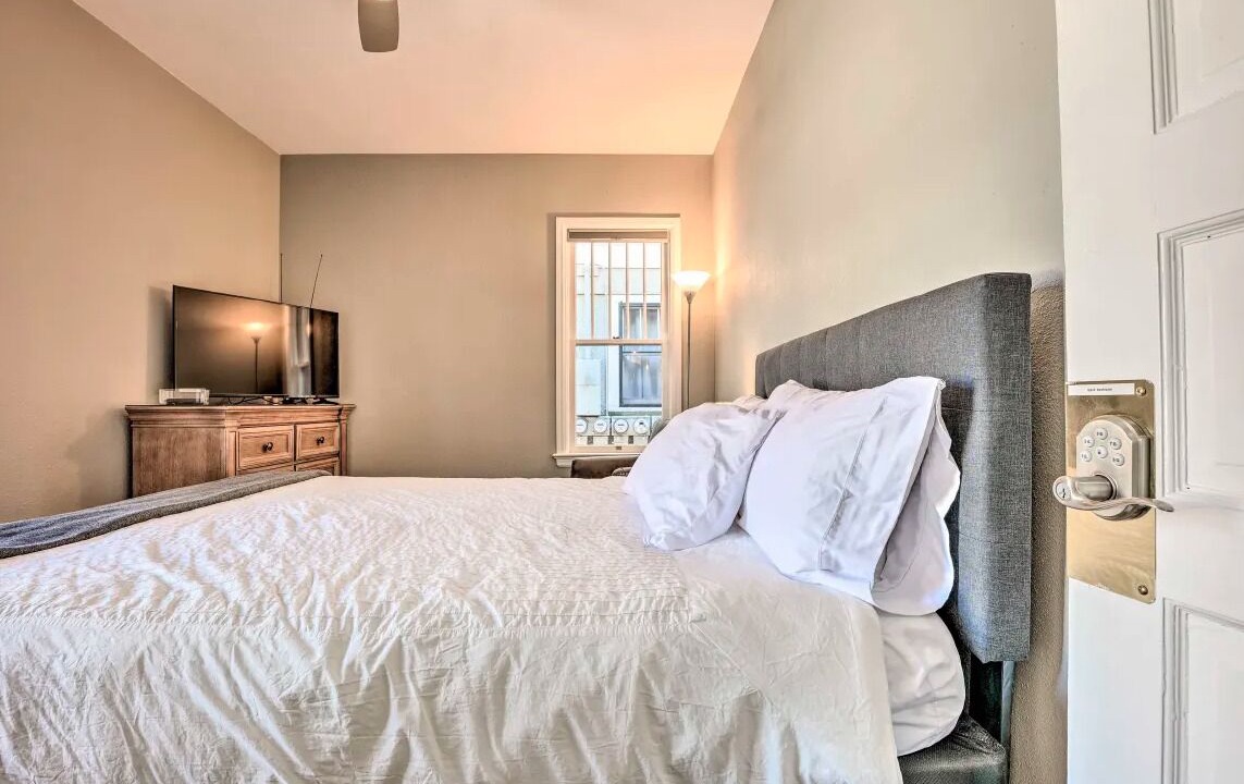 Photo of Bedroom in North End