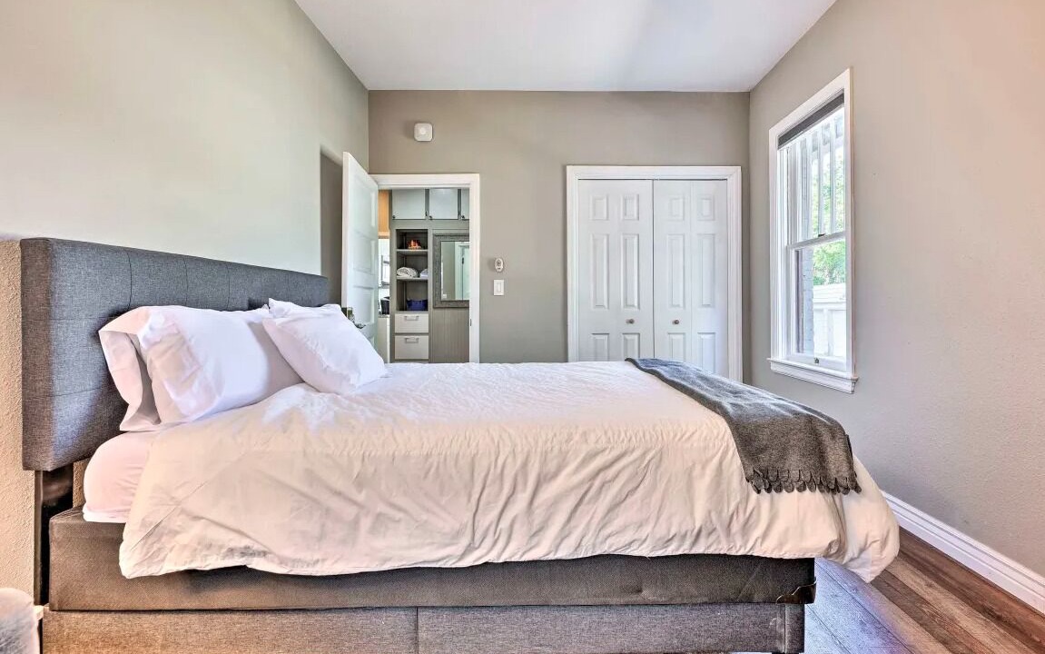 Photo of Bedroom in North End