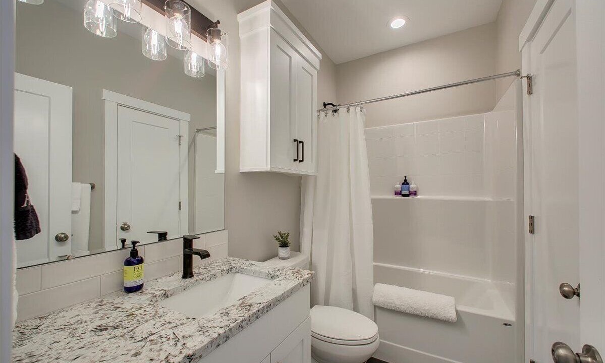 Photo of Bathroom in Depot Bench