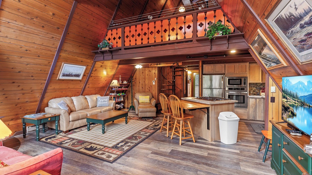 Photo of Livingroom in Sandpoint